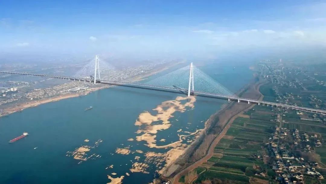 奮戰(zhàn)開門紅④ | 135天，66根，8341米！湖北當枝松高速公路項目枝江長江大橋主墩樁基施工全面完成！