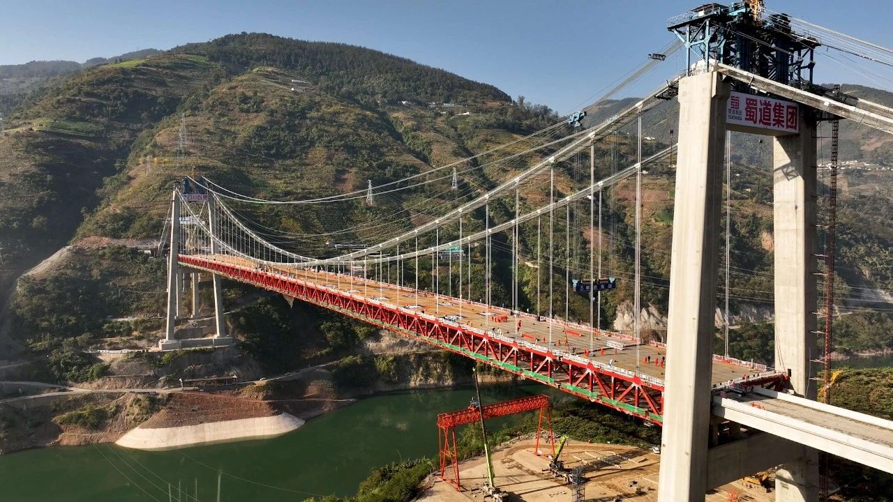 凌江飛架，來看黑水河大橋絢麗的 “空中之舞”！